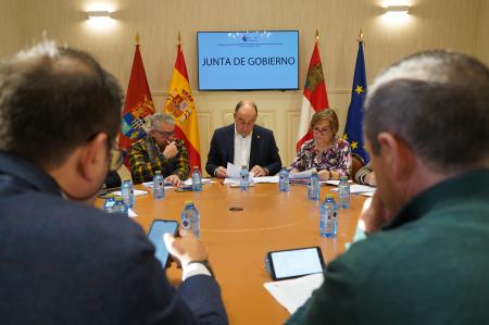 Imagen El Fondo de Cohesión Territorial de Castilla y León permitirá invertir en los pueblos de la provincia con población inferior a mil habitantes más de 2,2 millones de euros durante 2024